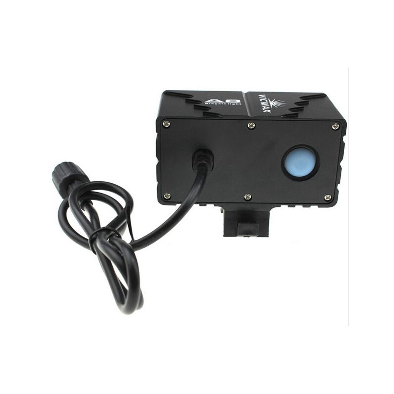 Vicmax 8L2 Lampe de Vélo 10000 Lumens avec 8 LED Étanche IP65 Fixation Polyvalente pour Visibilité Nocturne