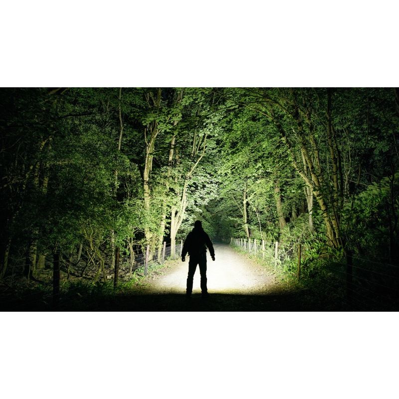 NITECORE EDC37 8000LM USB-C Lampe de Poche Rechargeable - Ultraluminosité & EDC Tactique