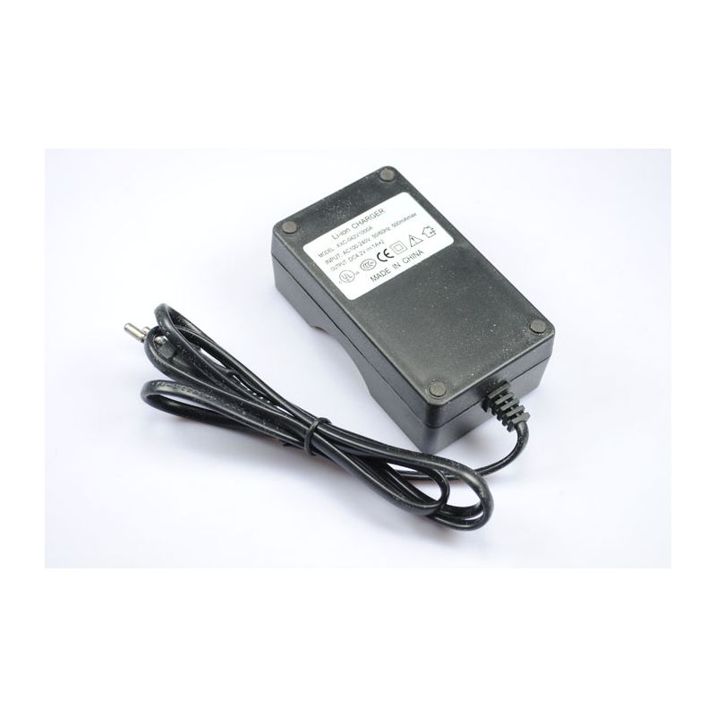 Découvrez le chargeur OEM 18650 noir recharge rapide accessoire indispensable avec compatibilité universelle