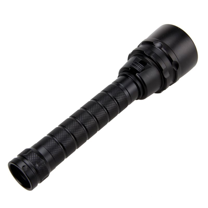 NOUVEAU 100M Étanche lampe de poche 8000LM LANNE DELLIGHT LED longue durée aventure plein air et plongée