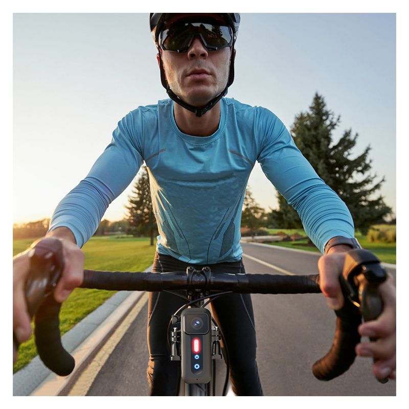 Enregistreur Vélo 1080P avec Caméra Vlog Portable et Feu Arrière Haute Visibilité pour Cyclisme Urbain