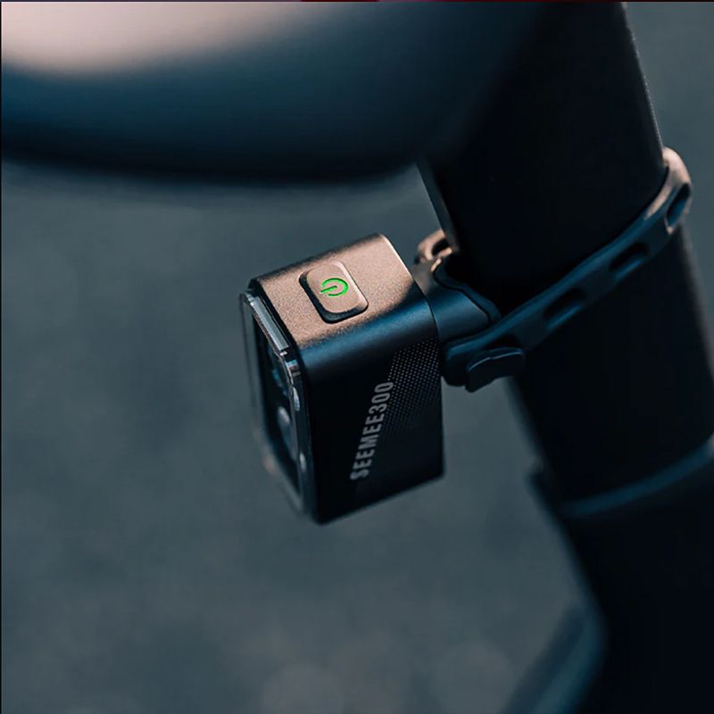 Magicshine SEEMEE300 feu arrière intelligent IPX6 visibilité 360° 300 lumens sécurité cycliste OptiTracing Light