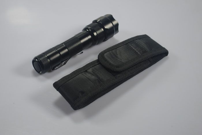 Ultrafire holster de lampe de poche 18650 avec chargeur Trustfire TR-001 pour sécurité optimale et compatibilité