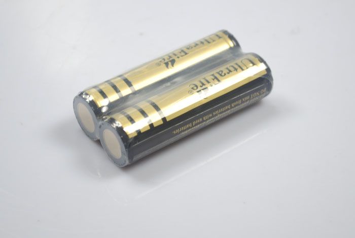 Ultrafire BRC 18650 Batterie Li-ion rechargeable 4000mAh Haute capacité Charge rapide pour appareils extérieurs
