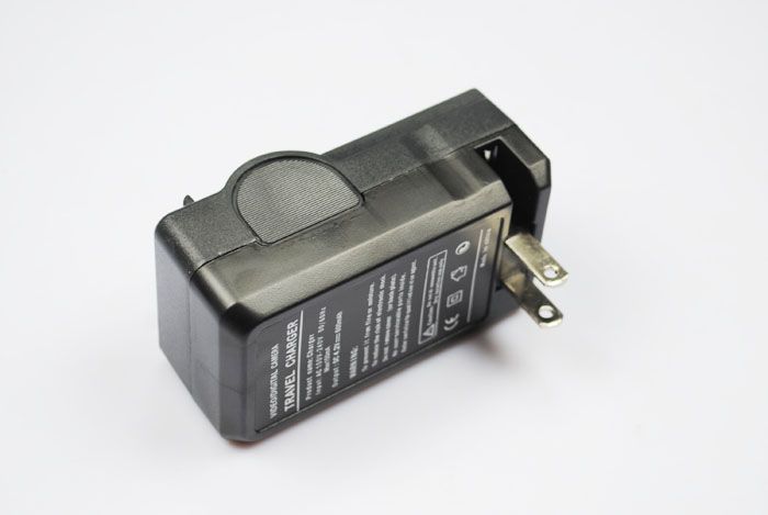 Chargeur de batterie numérique OEM 2x18650 piles rechargeables charge intelligente adapté aux voyages compatibilité mondiale