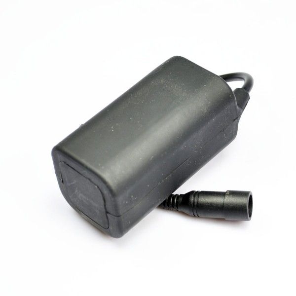 Batterie Étanche 8.4V Rechargeable 4*18650 5200mAh Haute Capacité pour Feux de Vélo Performance Fiable