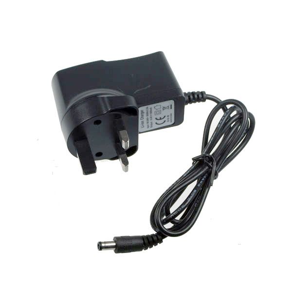 Chargeur Li-ion 8.4V 1000mA Recharge rapide Lumière de vélo Sécurité Anti-surchauffe International Portable