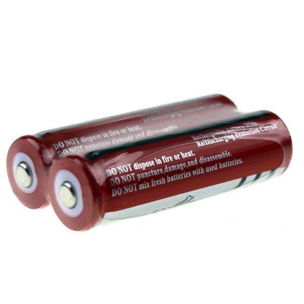 Ultrafire BRC 4200mAh 18650 Batterie rechargeable écologique et polyvalente