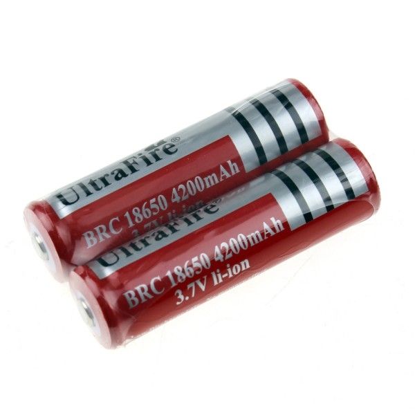 Ultrafire BRC 4200mAh 18650 Batterie rechargeable écologique et polyvalente