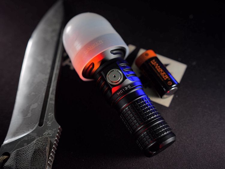 Manker MC13 II Lampe torche LED 4600 Lumens LUMINUS SBT90 GEN2 USB Type-C Lampe de camping et de recherche et sauvetage
