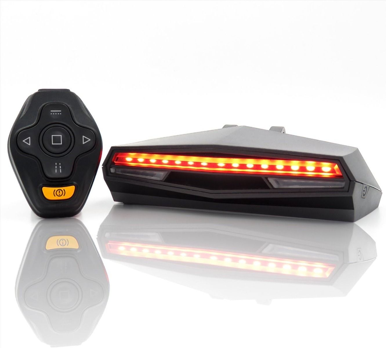 Ampulla Feu arrière vélo C1 LED rechargeable, télécommande, clignotant vélo et projecteur de voie. Installation facile!