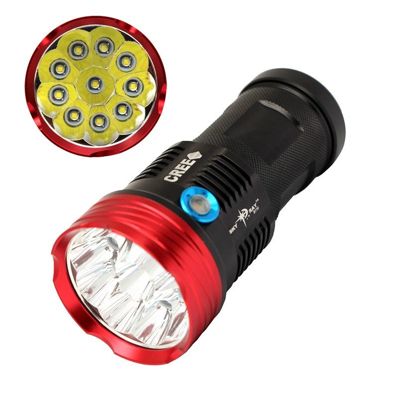 Sky Ray S110 10T6/U2 lampe torche LED de 10000 lumens au design robuste pour une utilisation polyvalente en camping extérieur et en cas d'urgence