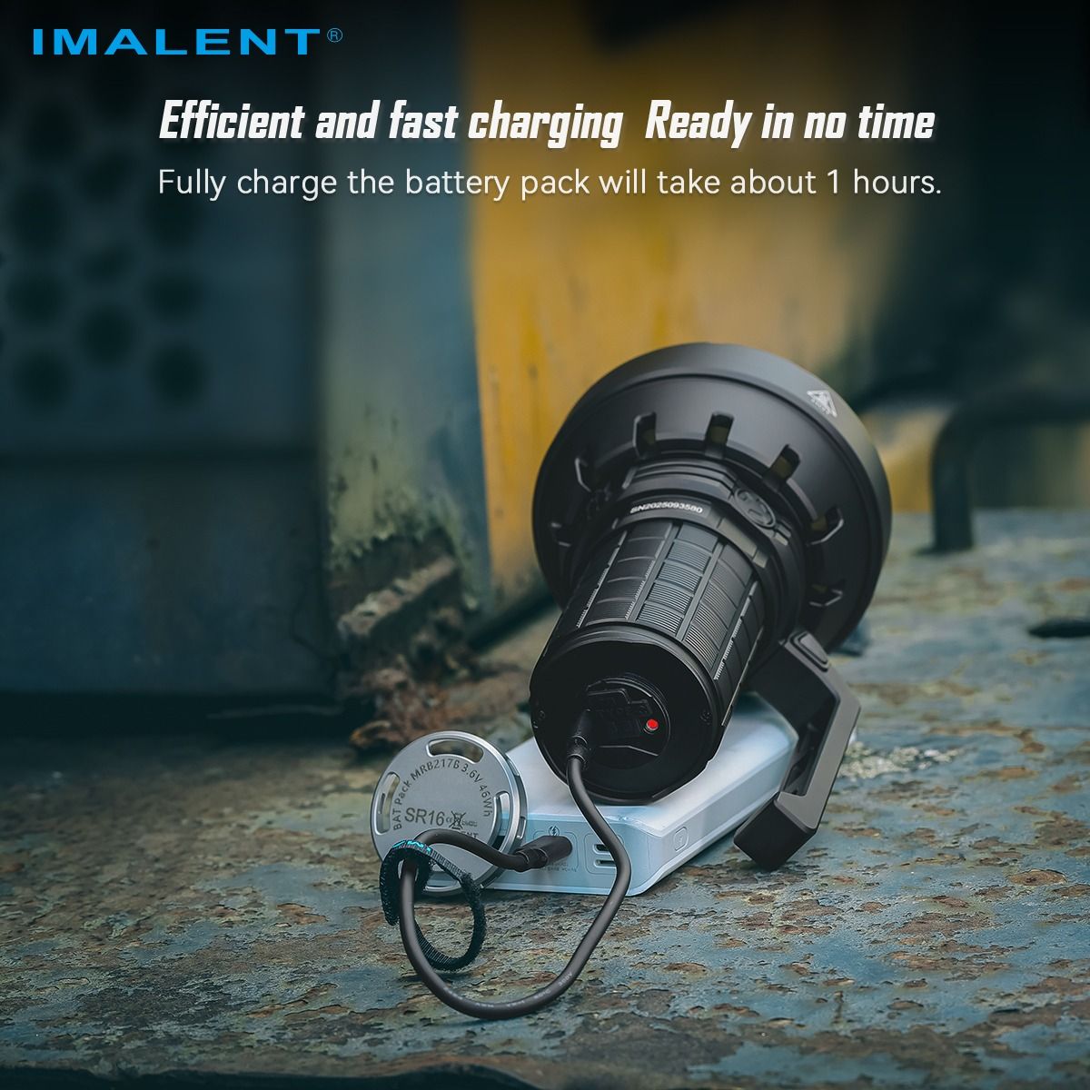 IMALENT SR16: 55000 lumens, 1715 mètres de lumière intense. Idéal pour l'exploration nocturne.