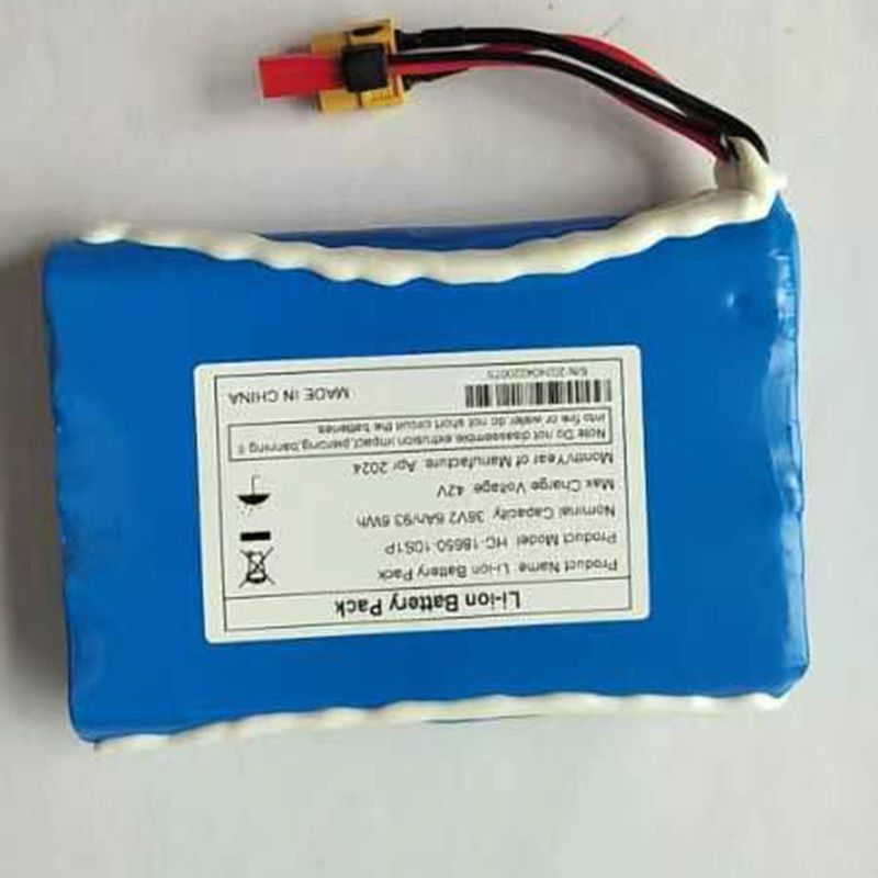 Batterie Li-Ion 36V 10S1P Performance pour Skateboard à Quatre Roues Design Innovant et Stockage d'Énergie Efficace