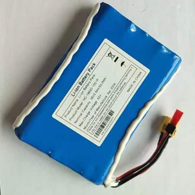 Batterie Li-Ion 36V 10S1P Performance pour Skateboard à Quatre Roues Design Innovant et Stockage d'Énergie Efficace